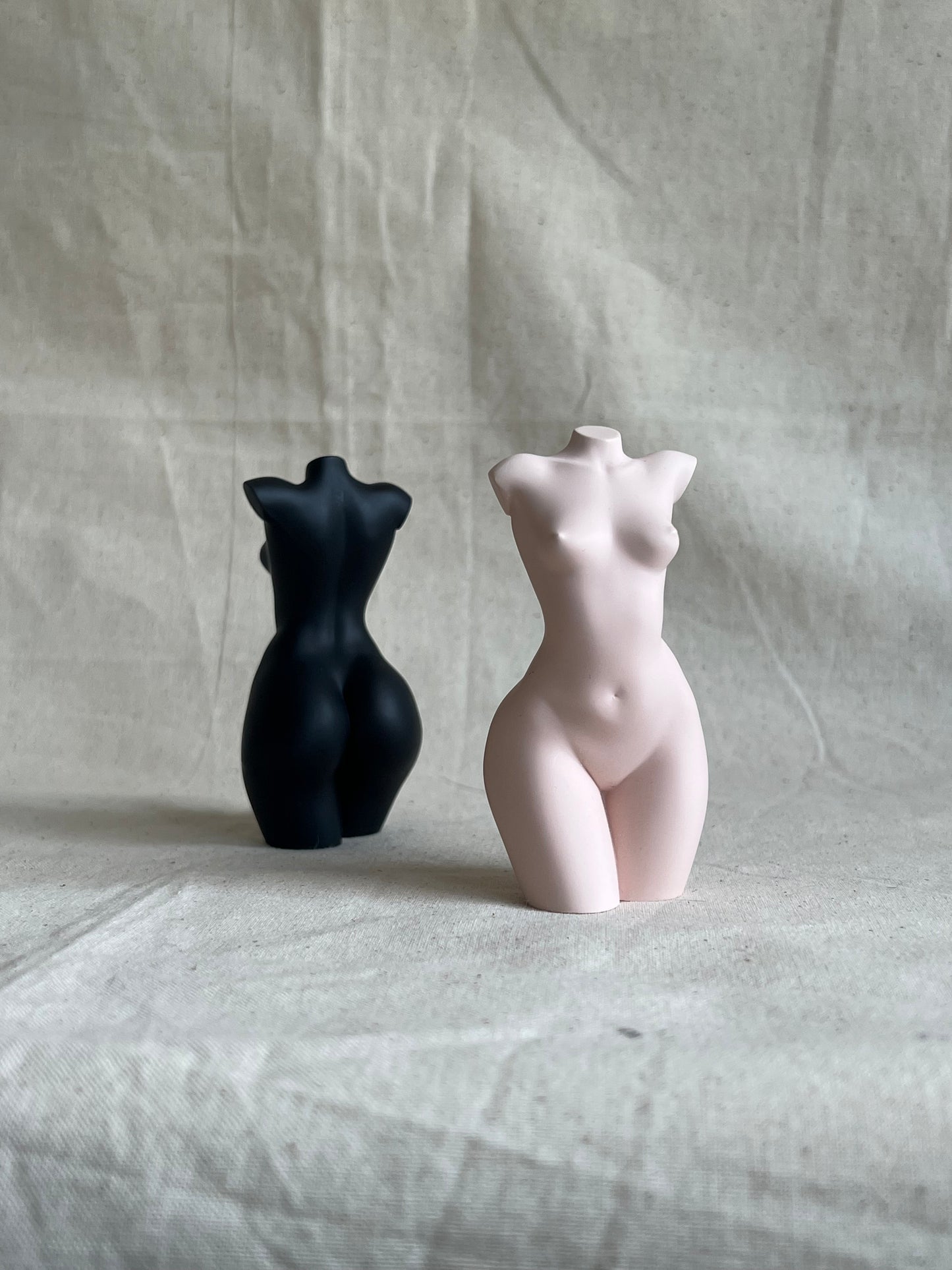 small breast body sculpture [4 inch]