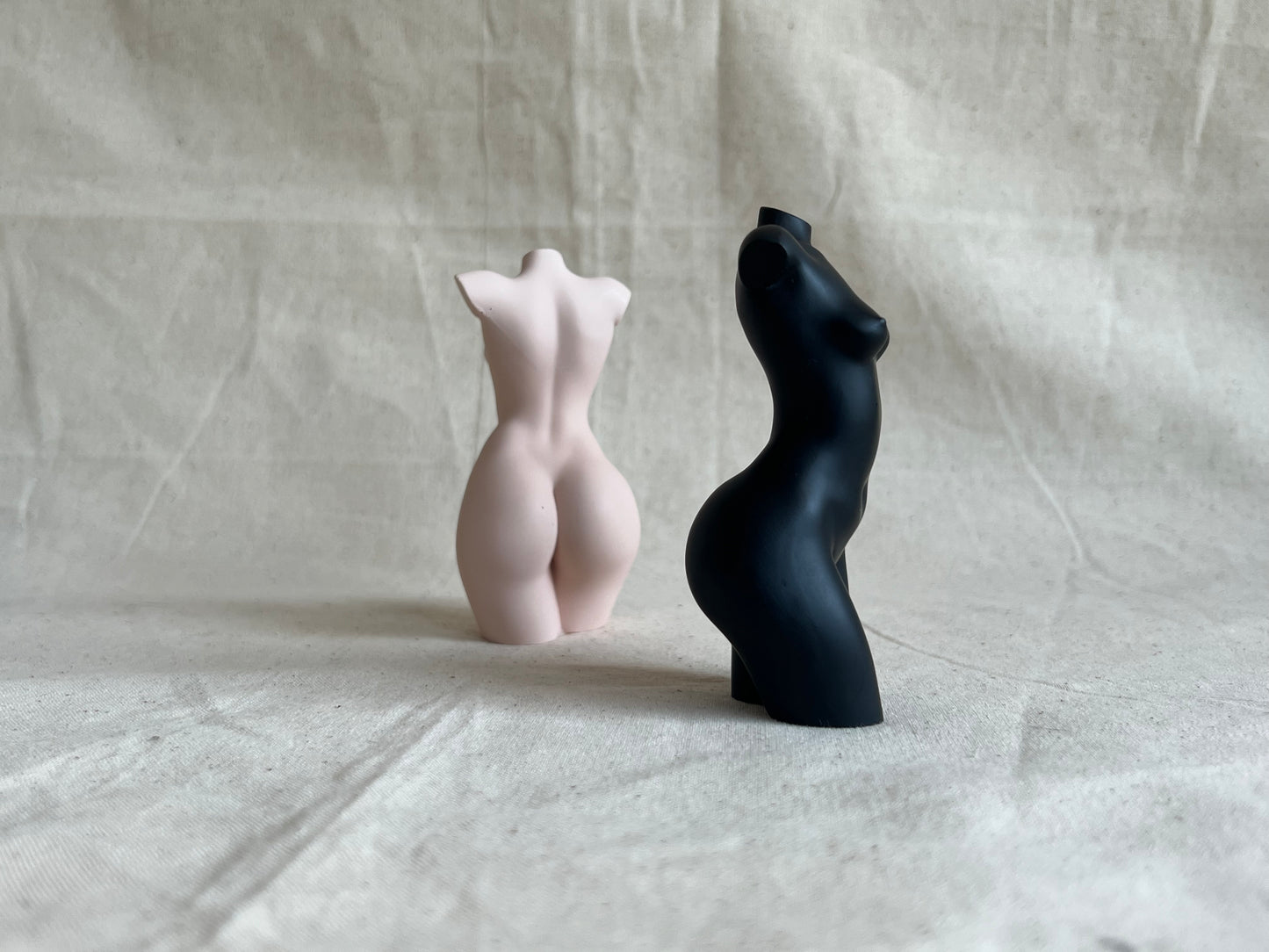 small breast body sculpture [4 inch]