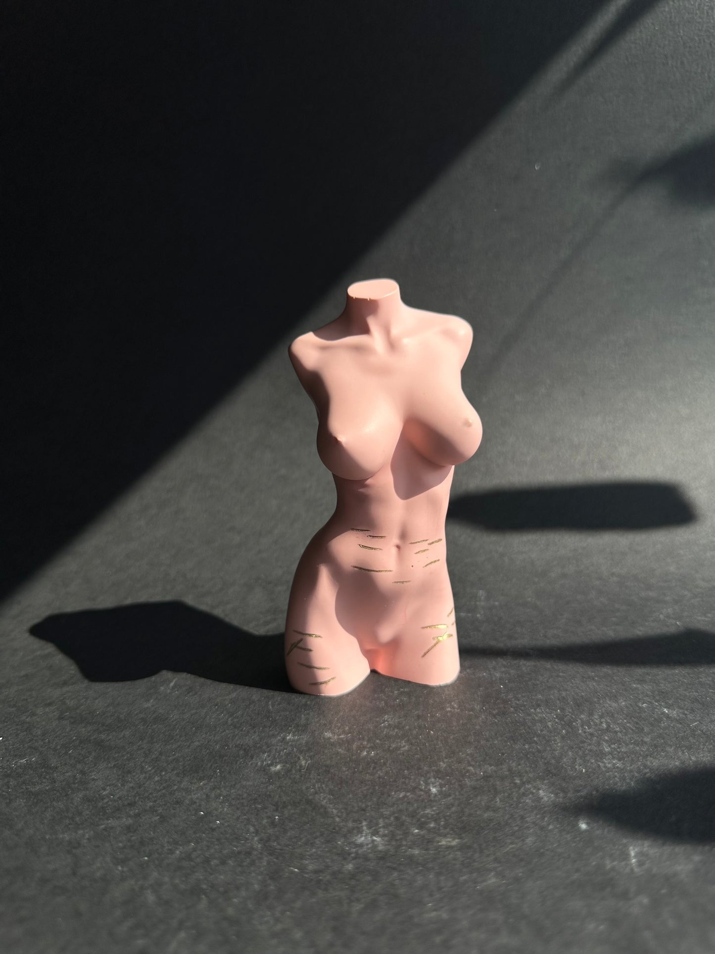 big breast body sculpture with sh scars [5 inch]