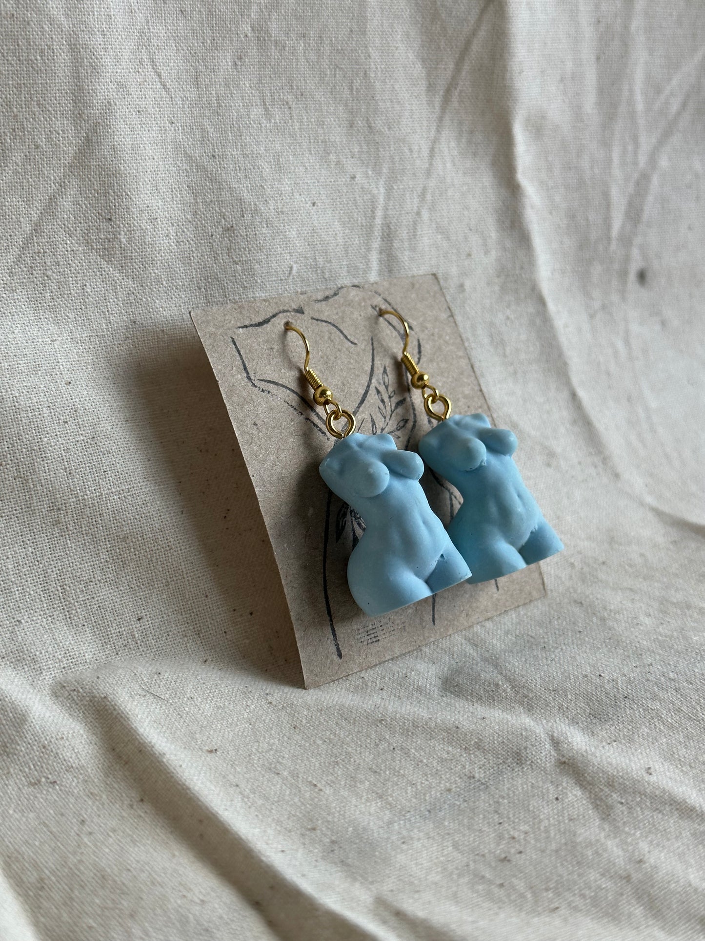 Plus size female body earrings in blue - gold hooks