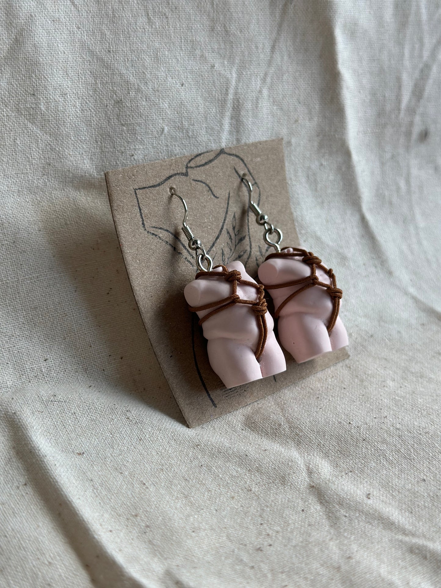 Plus size male shibari earrings in pink & brown - silver hooks