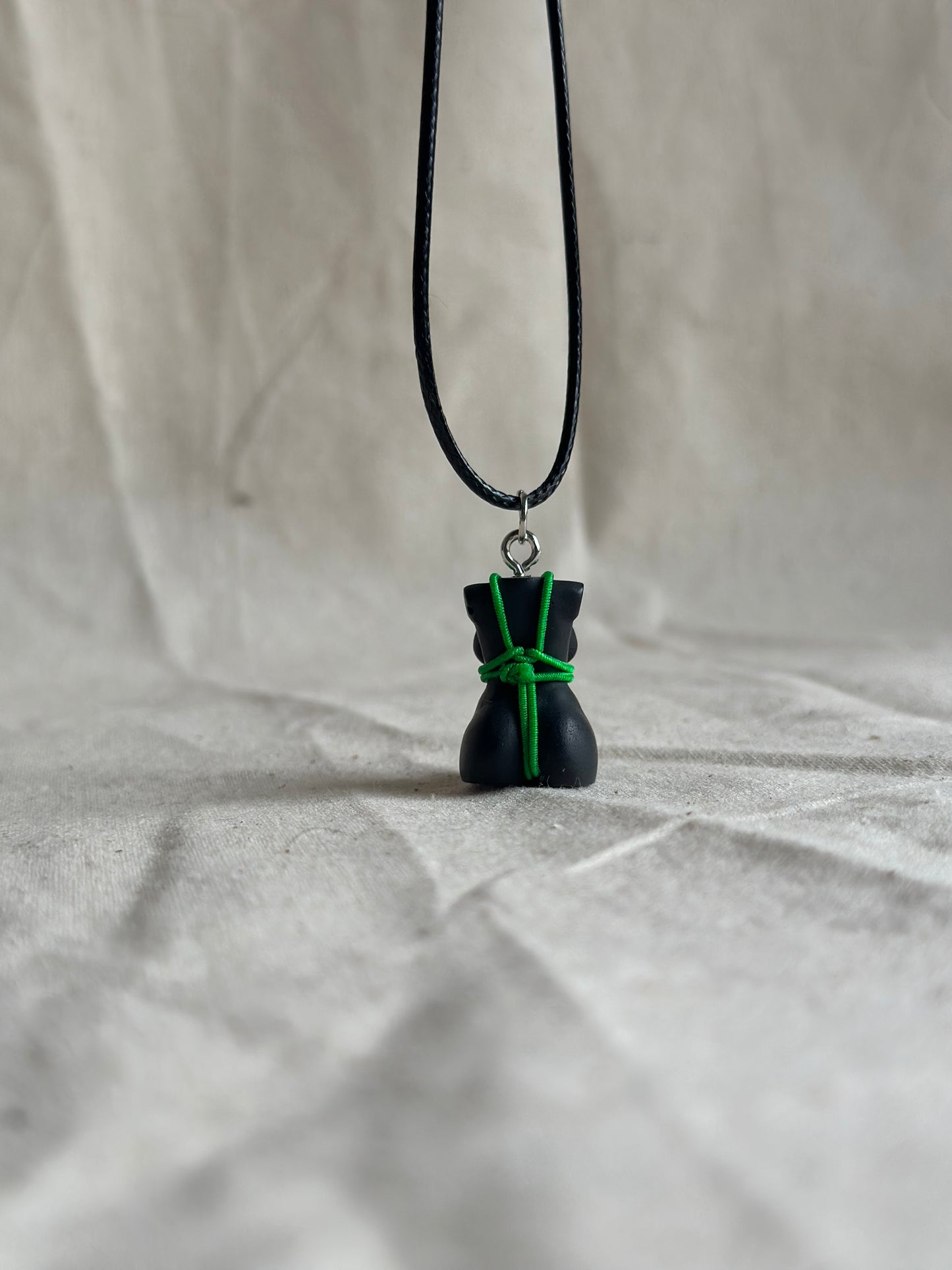 Plus size female body necklace in black with green shibari - black cord