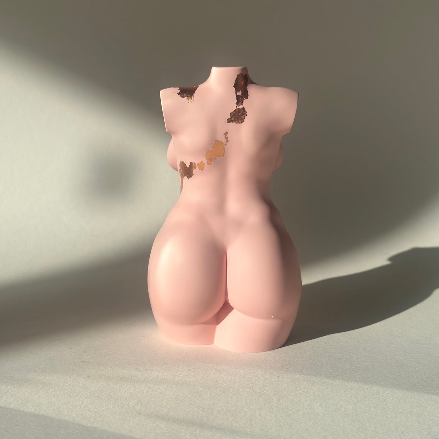 plus size body sculpture with copper flakes [5inch]