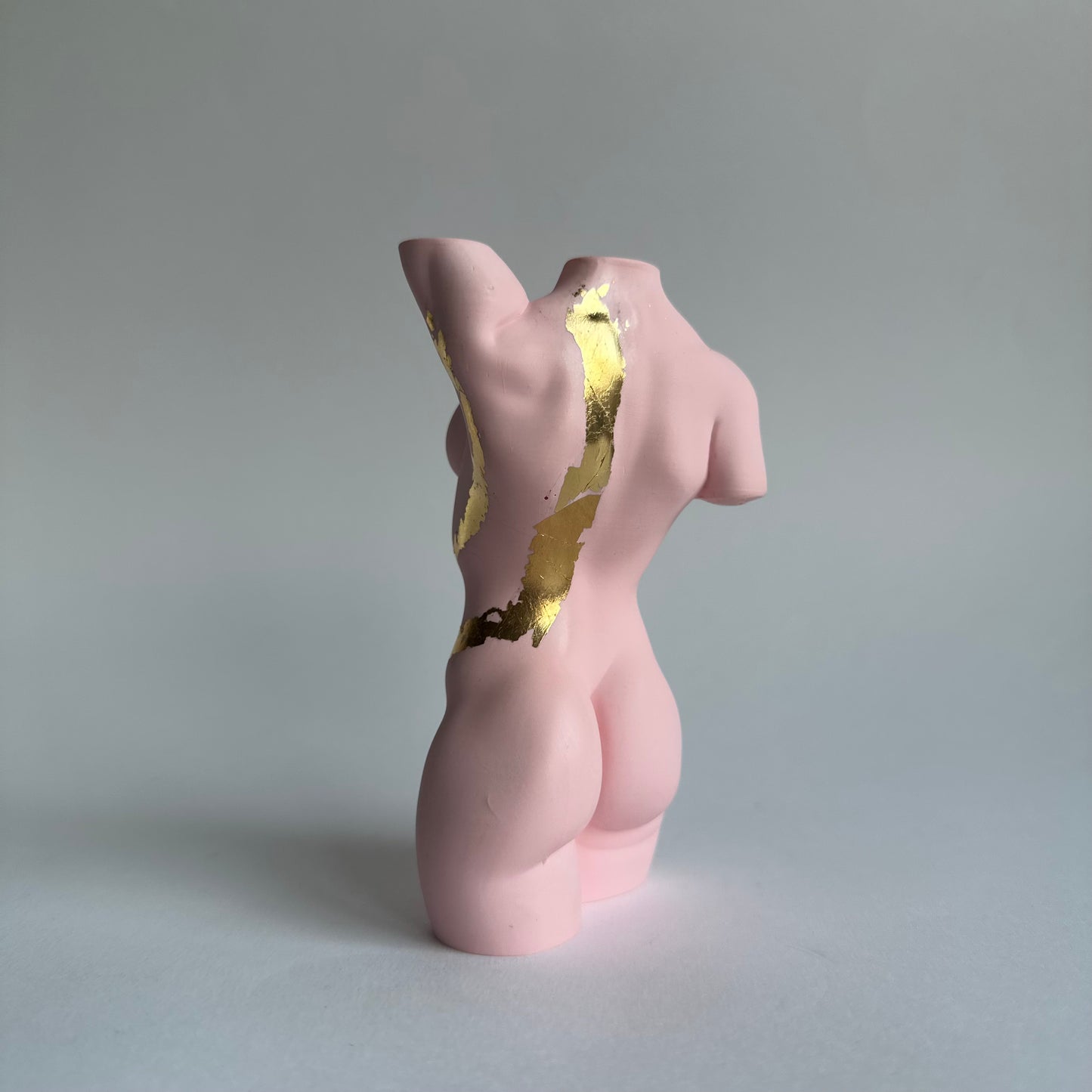 transgender body sculpture with flakes [5 inch]