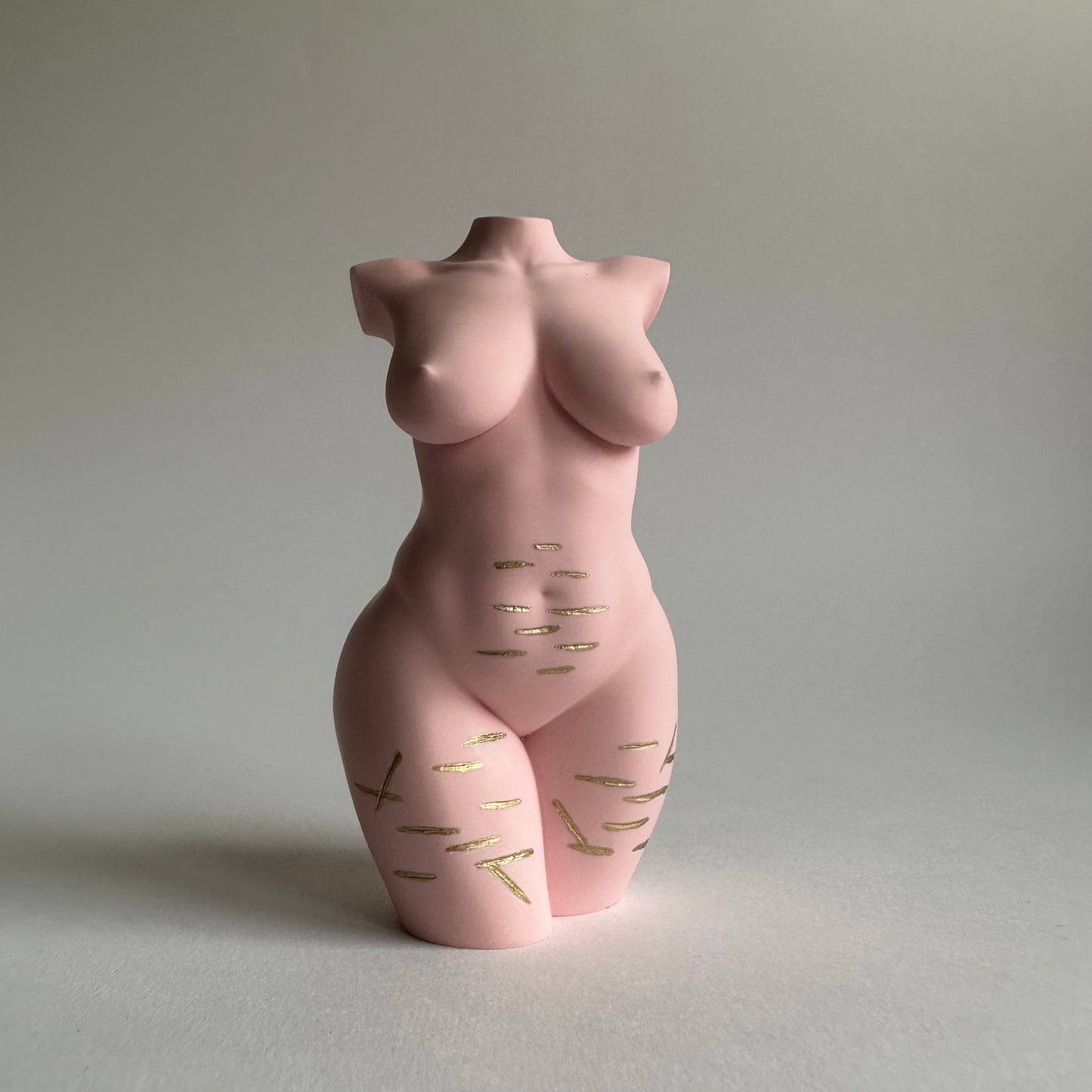 curvy body sculpture with sh scars [4 inch]