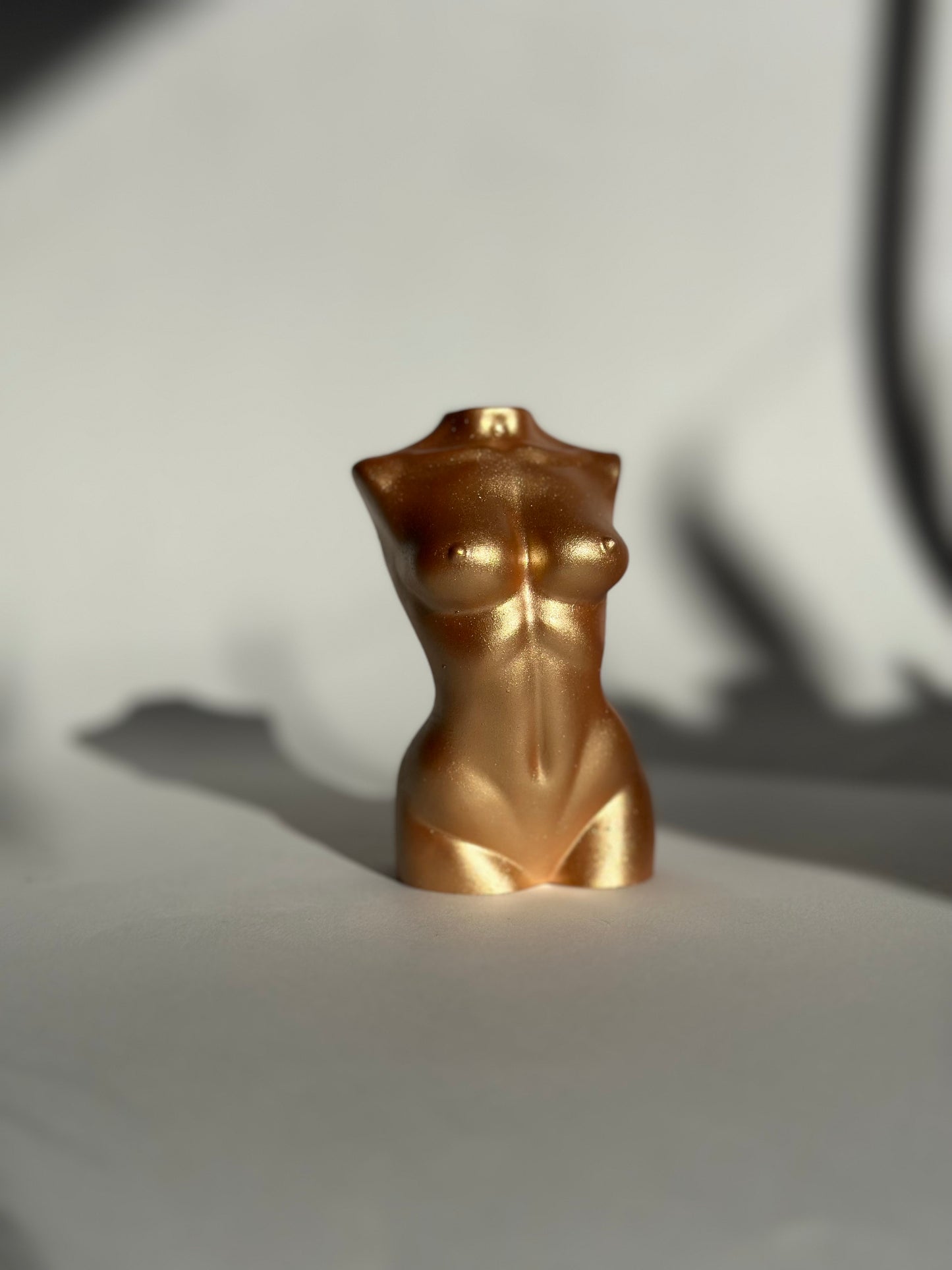 athletic body sculpture in gold [4 inch]