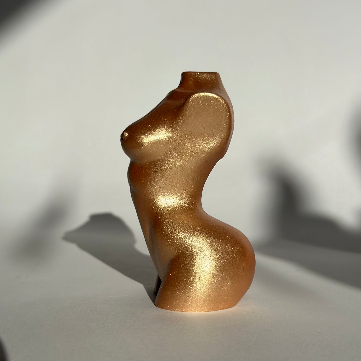 athletic body sculpture in gold [4 inch]