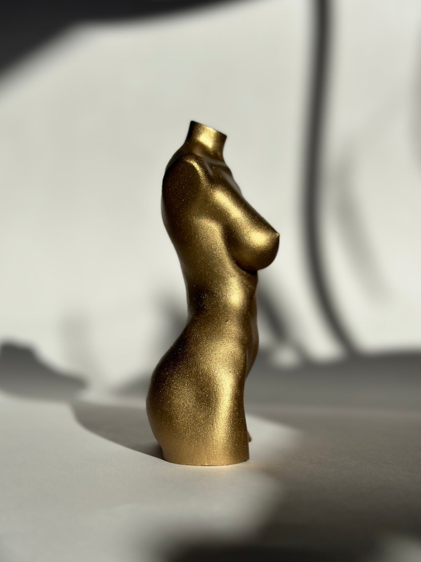 big breast female body sculpture in gold [5 inch]