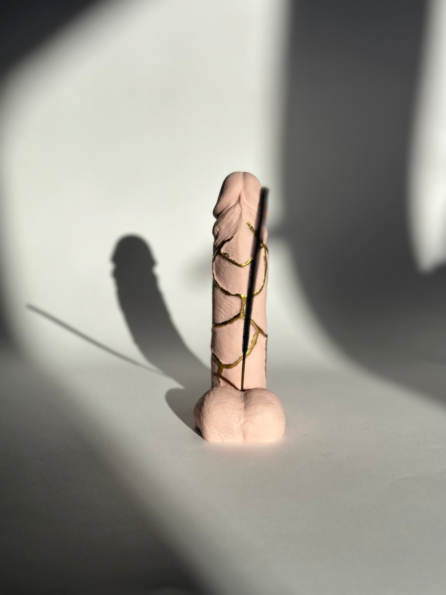 penis incense holder with gold veins [5.5 inch]