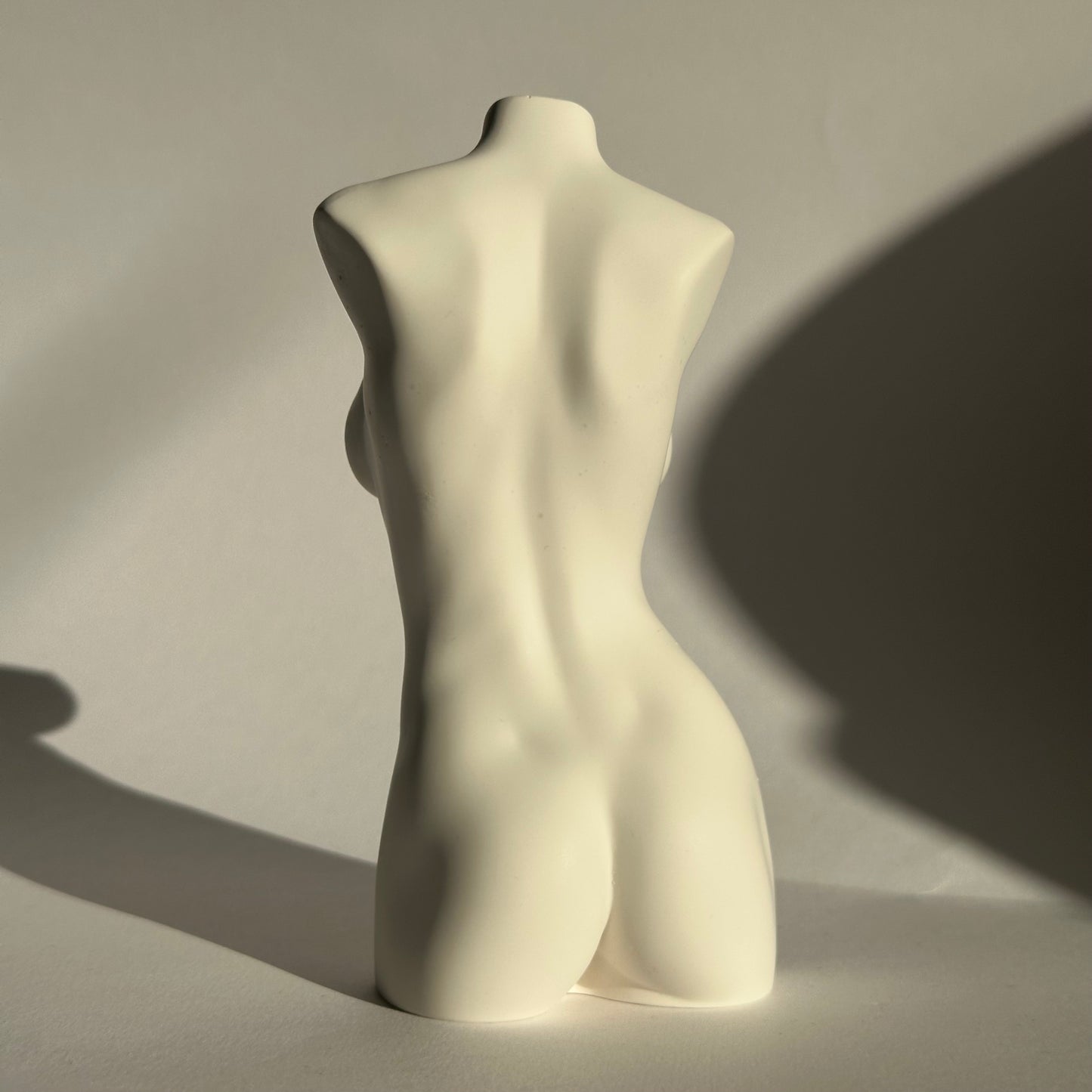 big breast body sculpture with c section scar & stretch marks [5 inch]