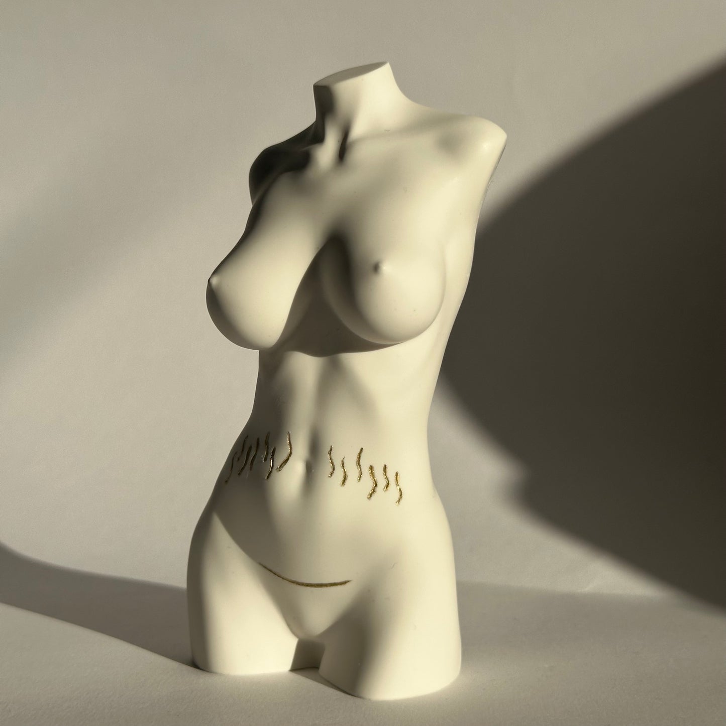 big breast body sculpture with c section scar & stretch marks [5 inch]