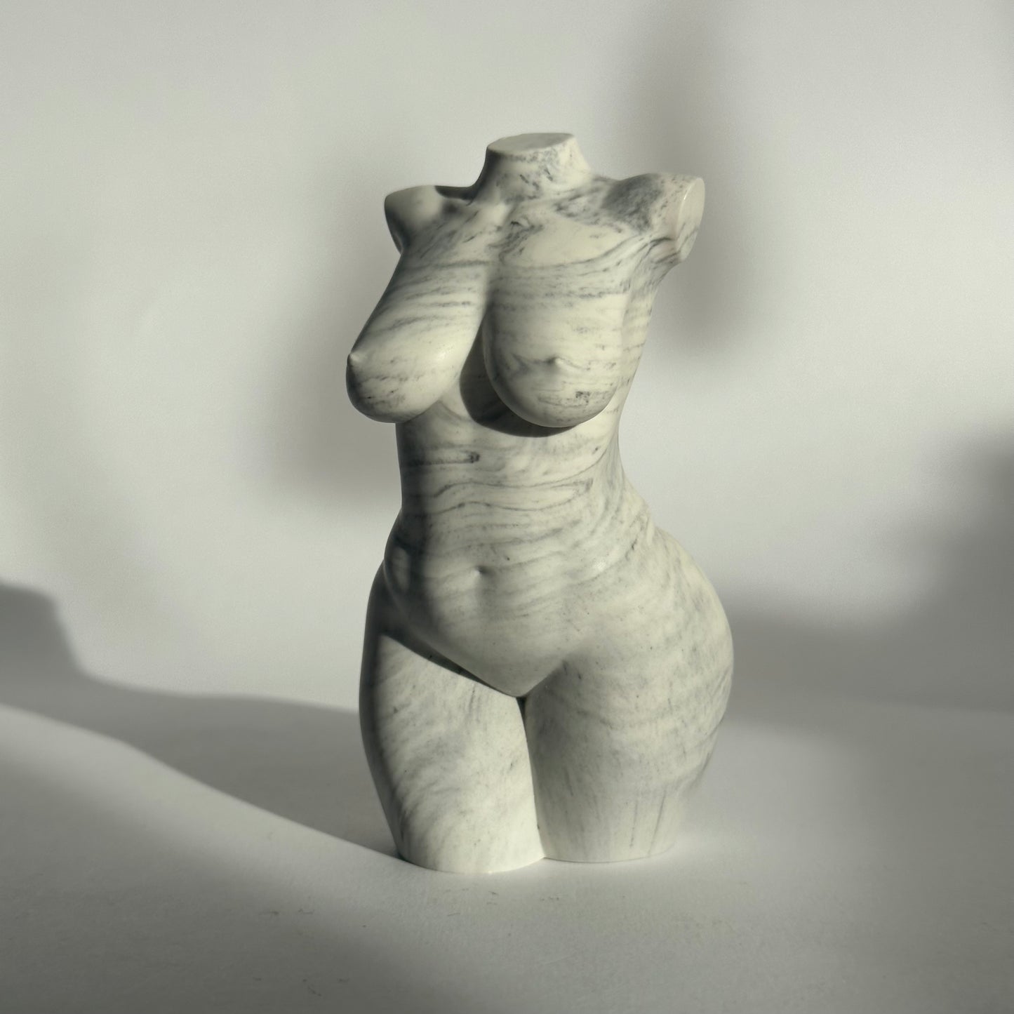 curvy body sculpture [4 inch] - ready to ship