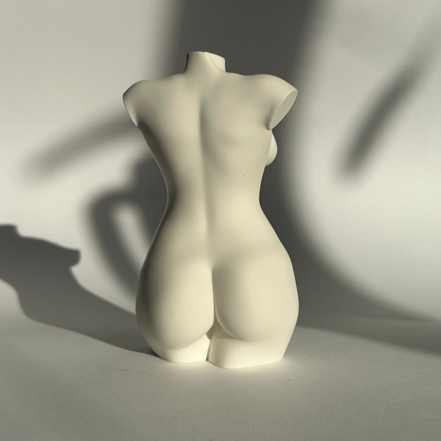 curvy body sculpture with c-section scar & stretch marks [5 inch] - ready to ship