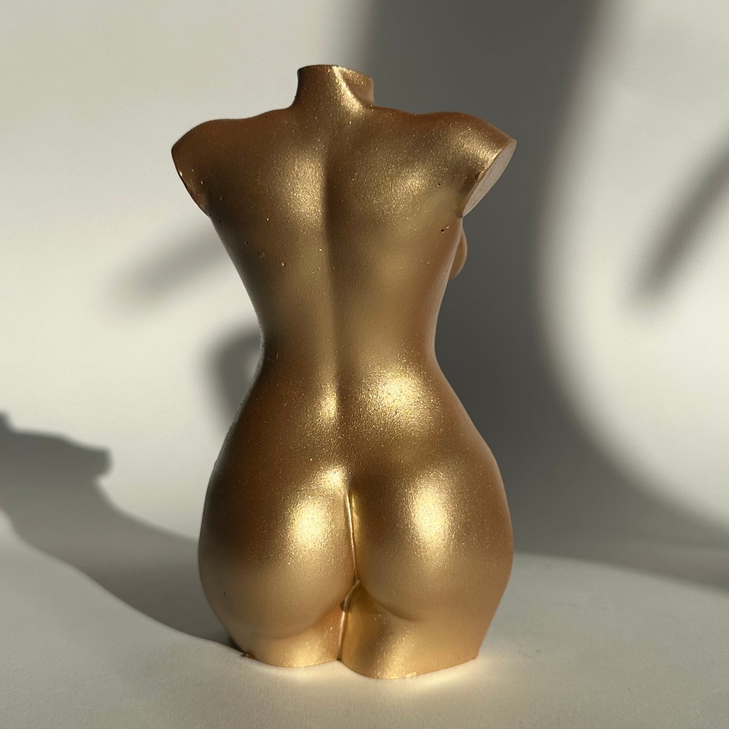 curvy body sculpture in gold [5 inch] - ready to ship