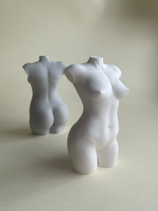 curvy body sculpture [5 inch]