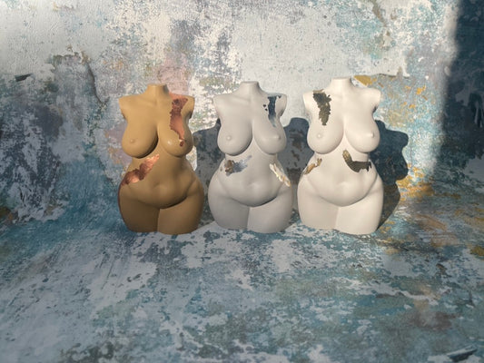 plus size body sculpture with gold/silver/copper flakes [4 inch]