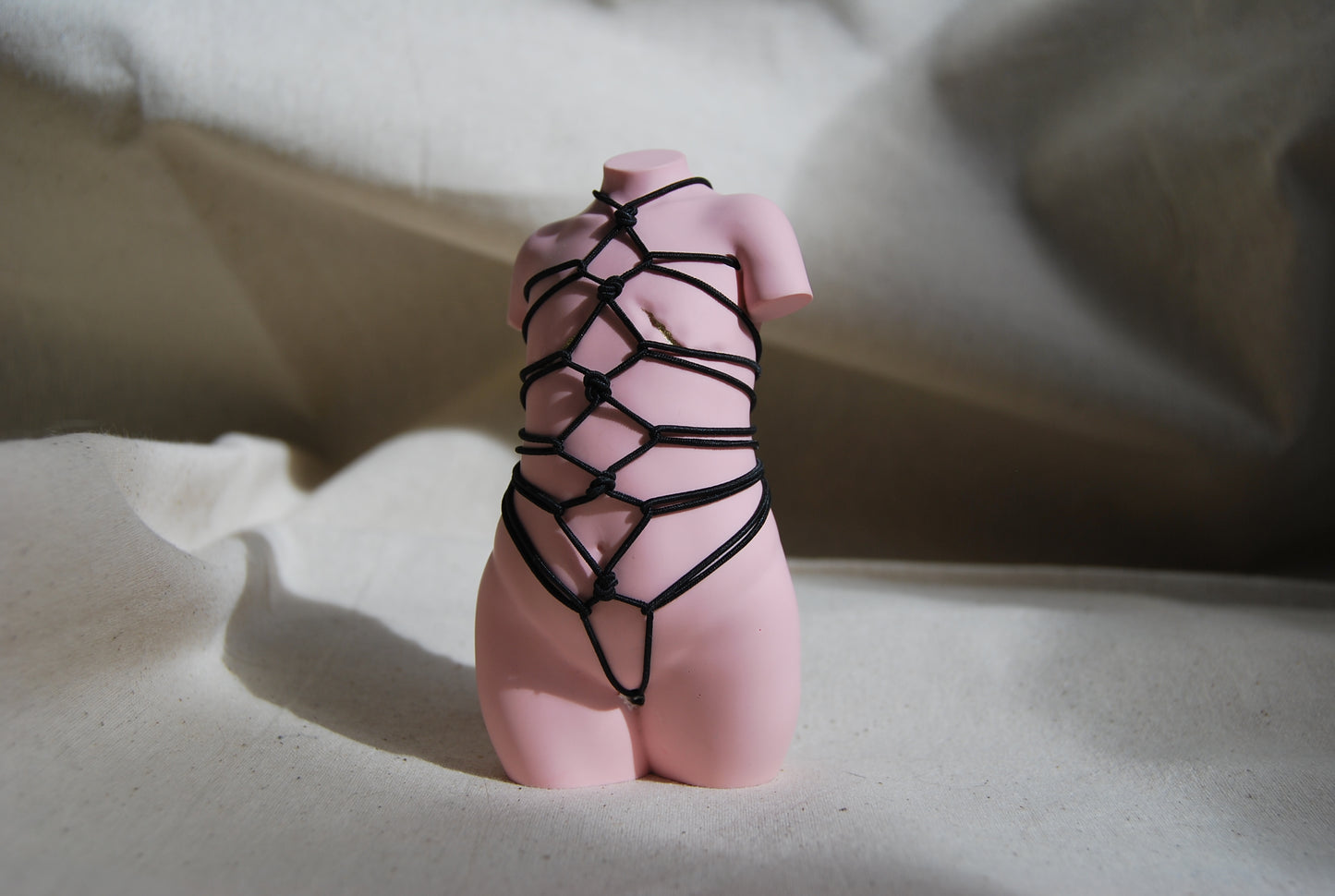 mastectomy curvy body sculpture with shibari [4 inch]