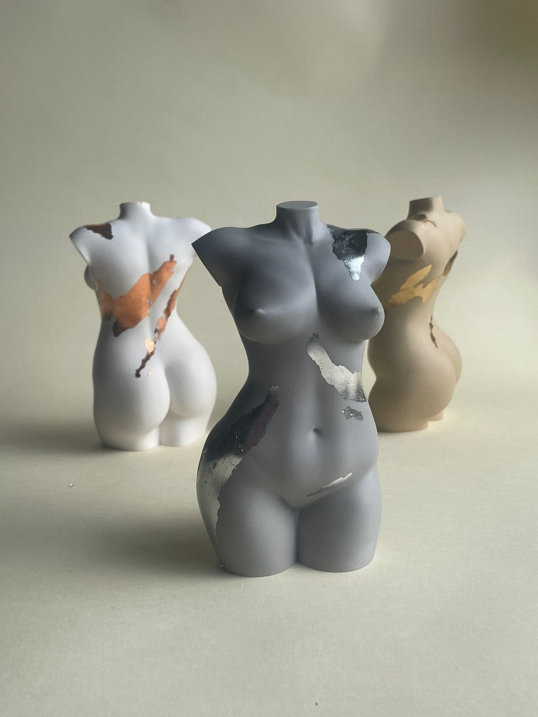 curvy body sculpture with gold|silver|copper flakes [5 inch]