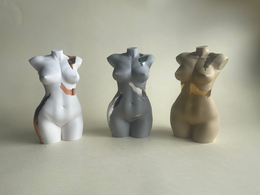 curvy body sculpture with gold|silver|copper flakes [5 inch]