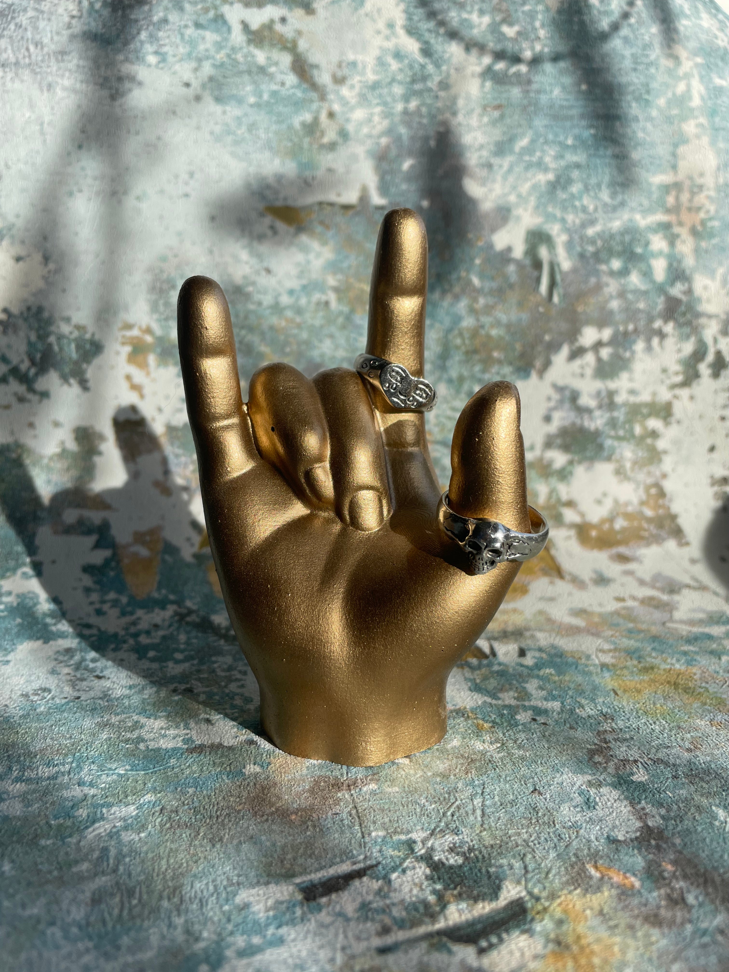 Gold hand 2025 ring holder