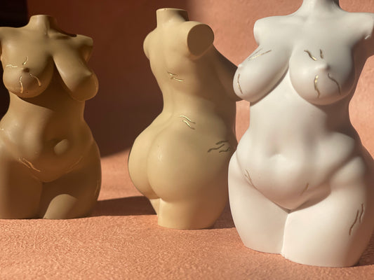 plus size body sculpture with stretch marks [4 inch]